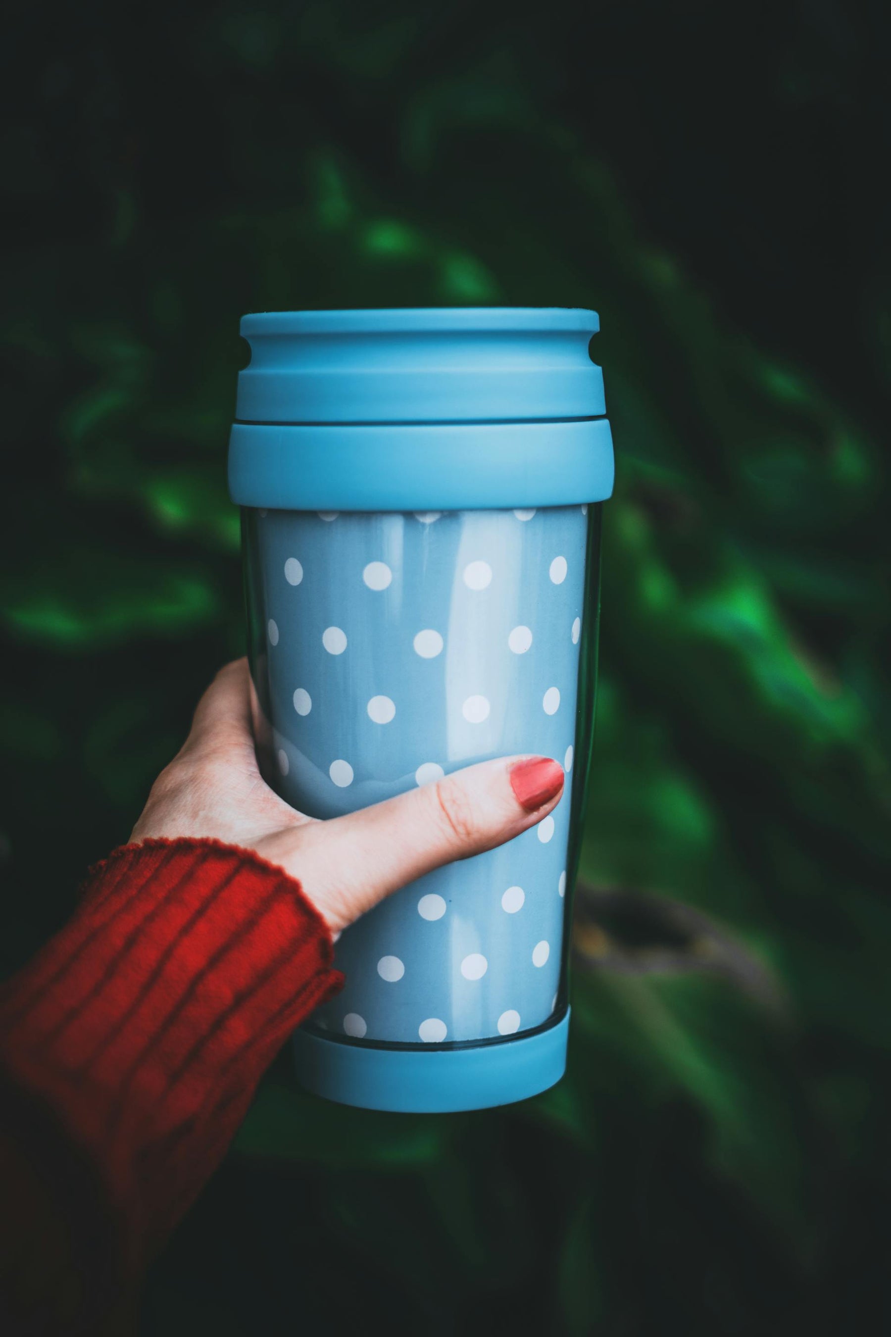 Why Custom Travel Mugs Aren’t Just for Coffee Snobs Anymore