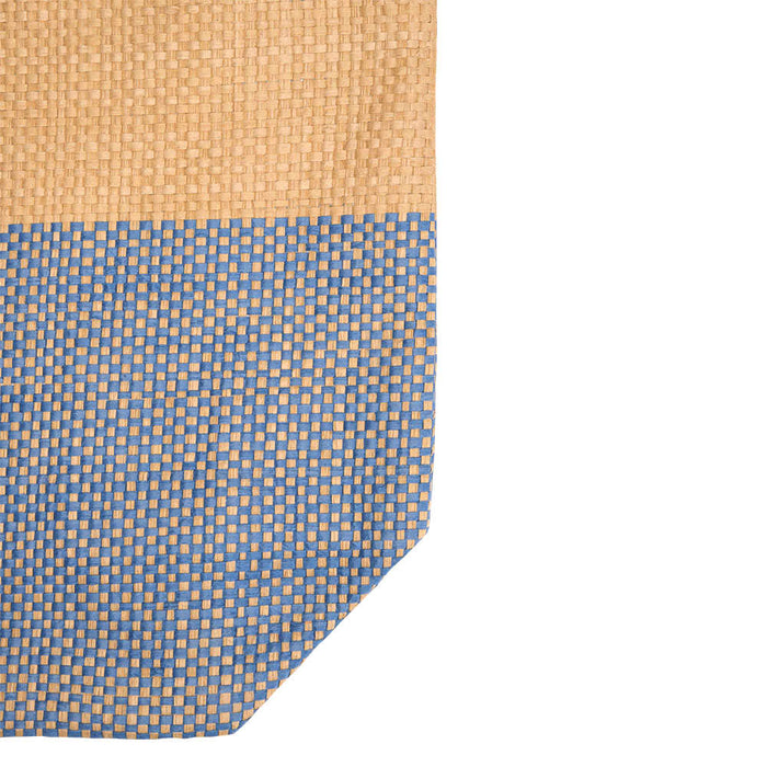 Paper Straw Large Zipped Tote - 21L - A large zipped tote in beige and blue, featuring a woven pattern with a logo on the side.