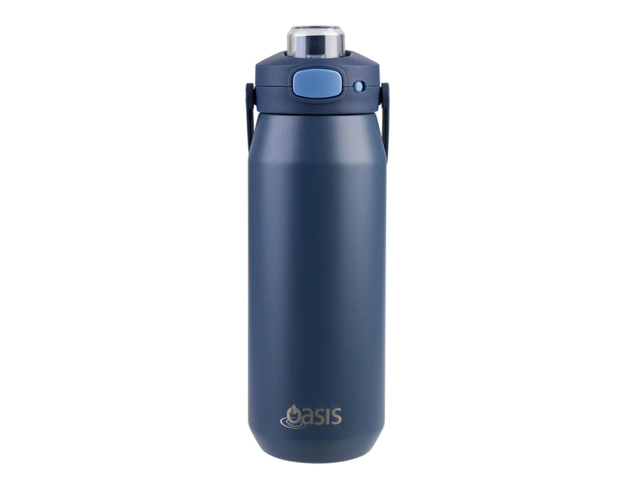 Oasis Capri 750ml Vacuum Quick Release Lid Bottle - A drink bottle in navy blue with a quick release lid and a logo on the front.