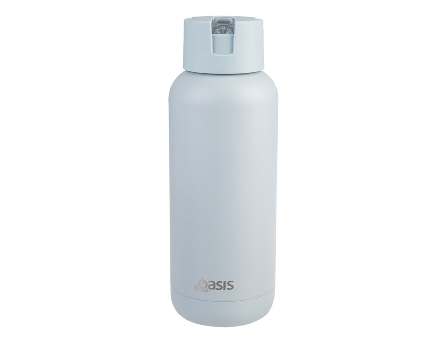 Oasis Moda 1L Vacuum Bottle - A drink bottle in light blue with a screw top lid and a logo on the front.