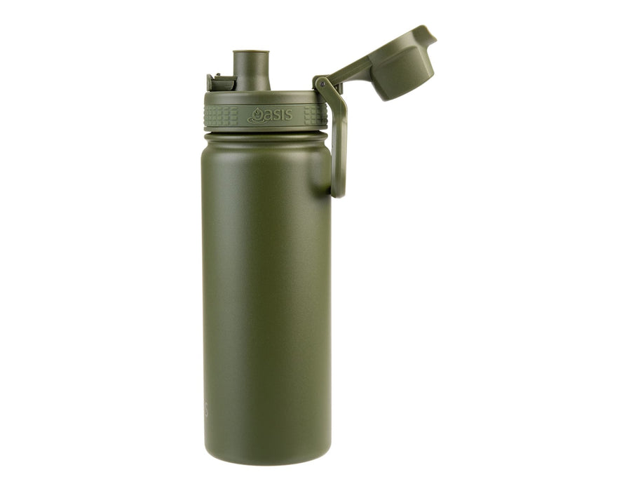 Oasis Challenger 550ml Vacuum Quick Release Cap Bottle - A drink bottle in matte olive green with a quick release cap and a prominent brand logo.
