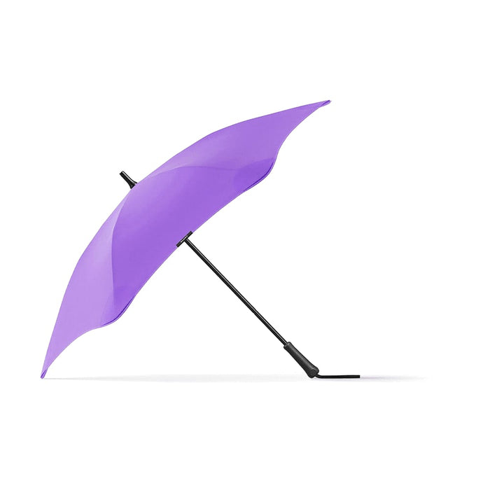 BLUNT Classic Umbrella - A purple BLUNT Classic Umbrella with a sleek design, featuring a sturdy black handle and a distinctive silhouette.
