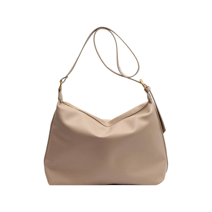 Dumpling Polyurethane Tote Bag - A beige polyurethane tote bag with a single strap and a zippered closure, featuring a branding logo.