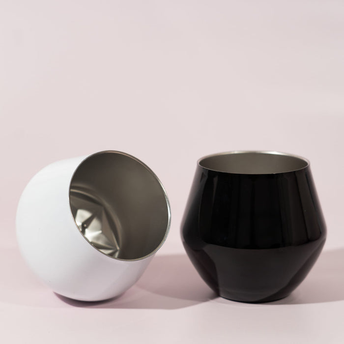 Shiraz Detachable Wine Glass - A detachable wine glass in black and white, featuring a sleek design with a shiny interior and matte exterior.